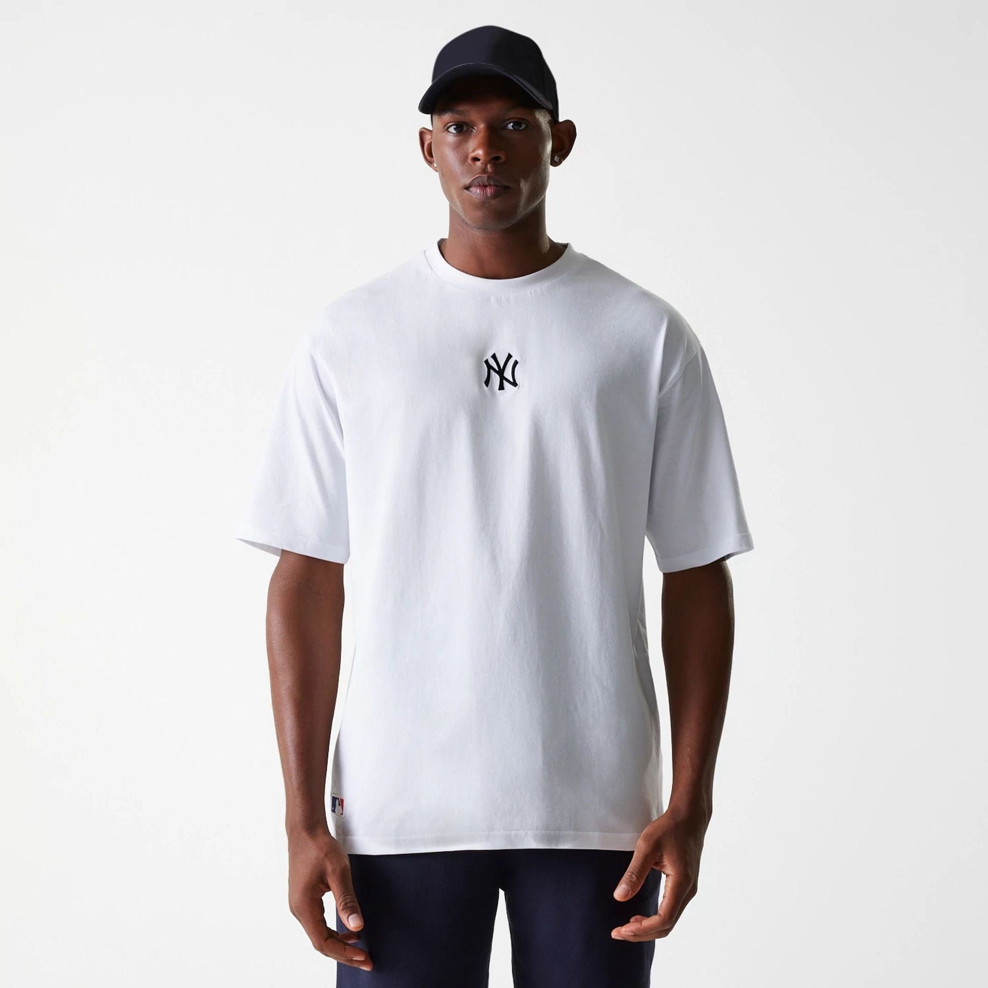 New York Yankees MLB League Essential White Oversized T-Shirt