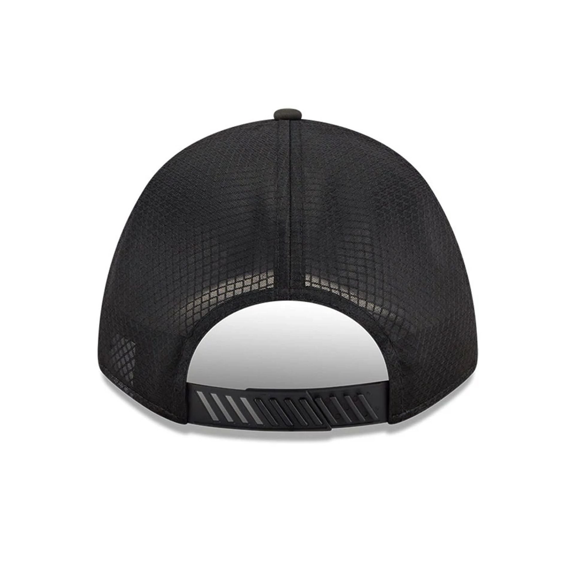 New York Yankees MLB Badged Black 9FORTY M-Crown A-Frame Trucker Cap