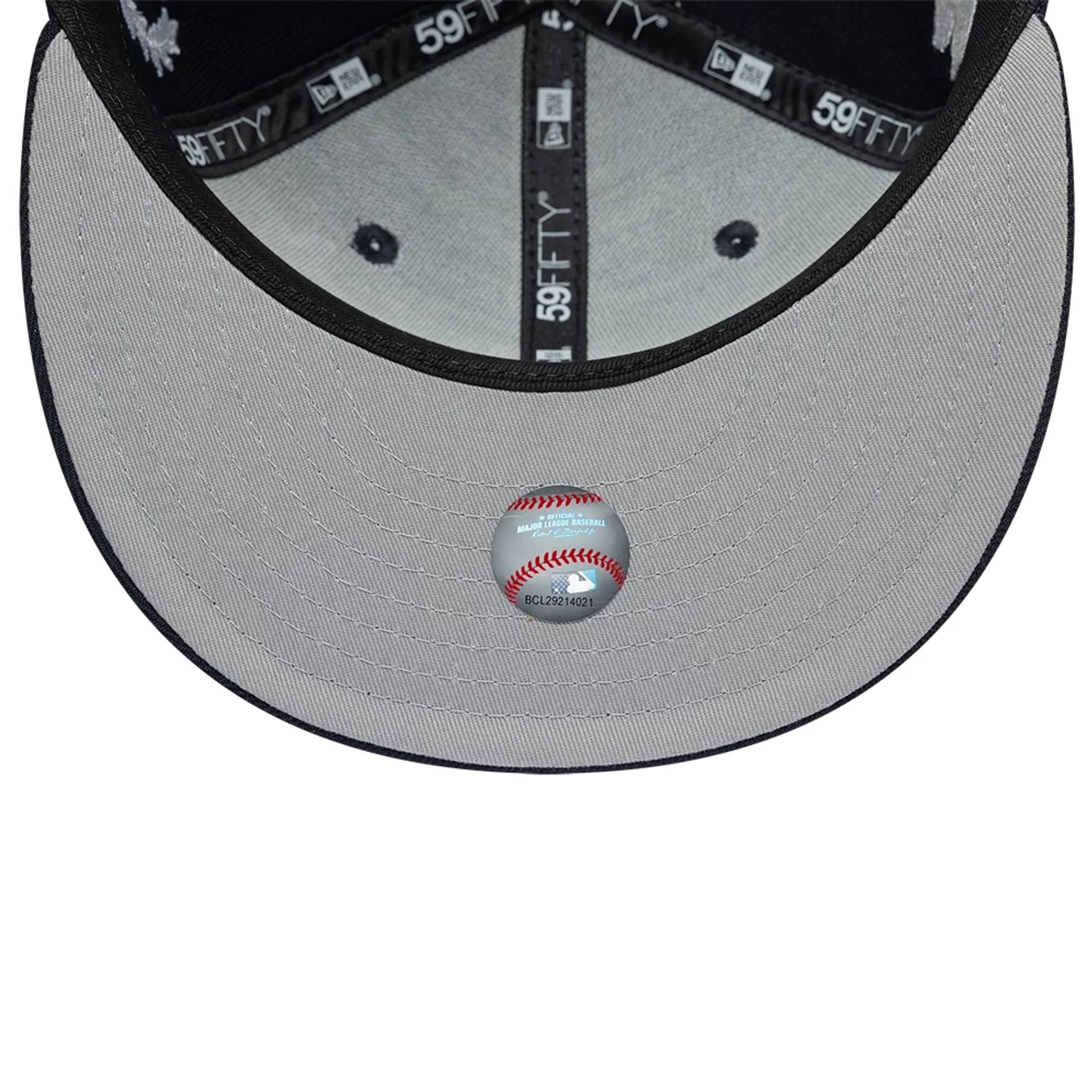 New York Yankees MLB Mythical Navy 59FIFTY Fitted Cap