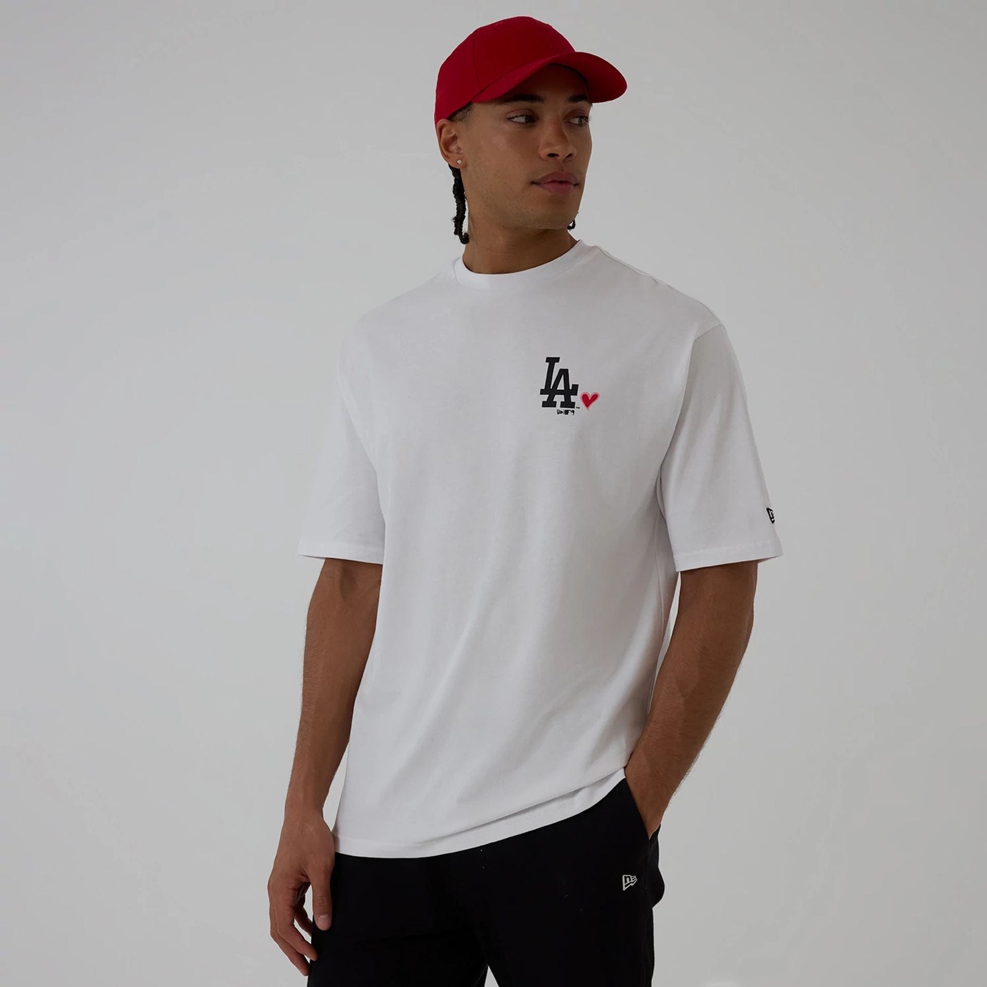 LA Dodgers MLB Heart Graphic White T-Shirt